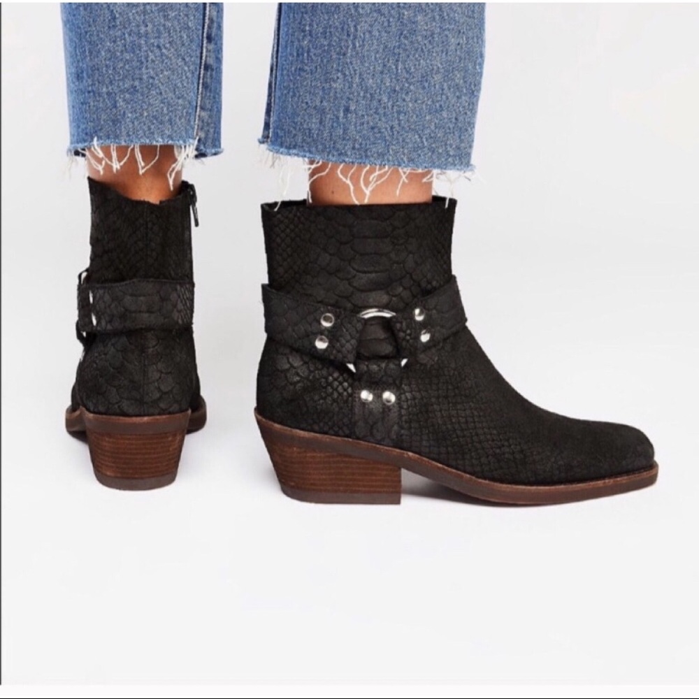 Free people x Jeffrey Campbell fairfax boots 8